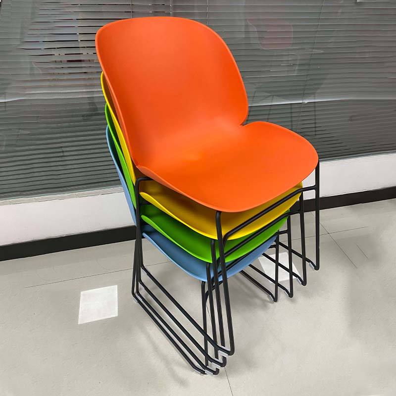 New design wholesale simple dining room living room furniture chair stackable chair