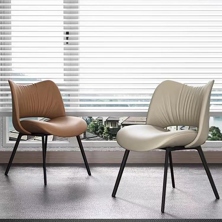 Wholesale Italy Style Dinning Chairs Luxury Classic Design Living Room Carbon Steel Frame Restaurant Used Leather Dining Chairs