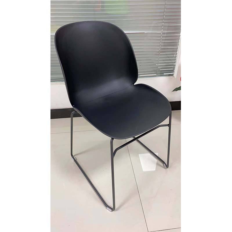 New design wholesale simple dining room living room furniture chair stackable chair