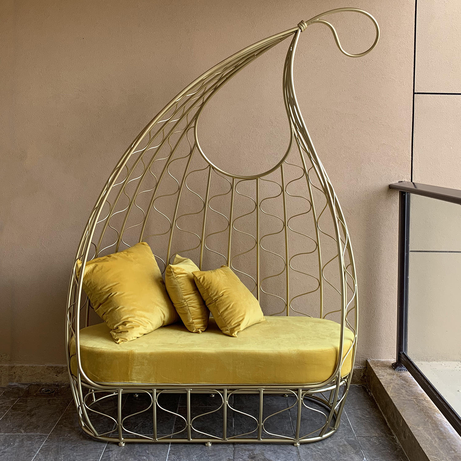 Light Luxury Cloth Fabric Sofa Living Room Balcony Commercial Furniture Iron Leisure Sofa