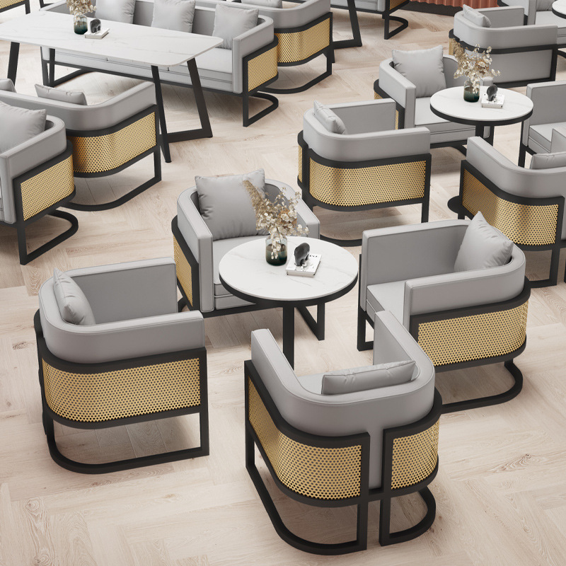 White 12mm Sintered Stone Restaurant Dining Table